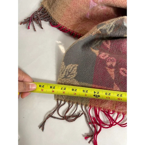 Vintage Corrierildo Italy Wool Reversible Fringe Blanket Scarf Winter Shawl - Picture 4 of 12